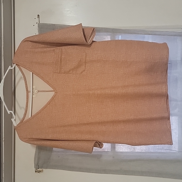 Shirt, Size Medium, Orange. Great shape! - Picture 1 of 1